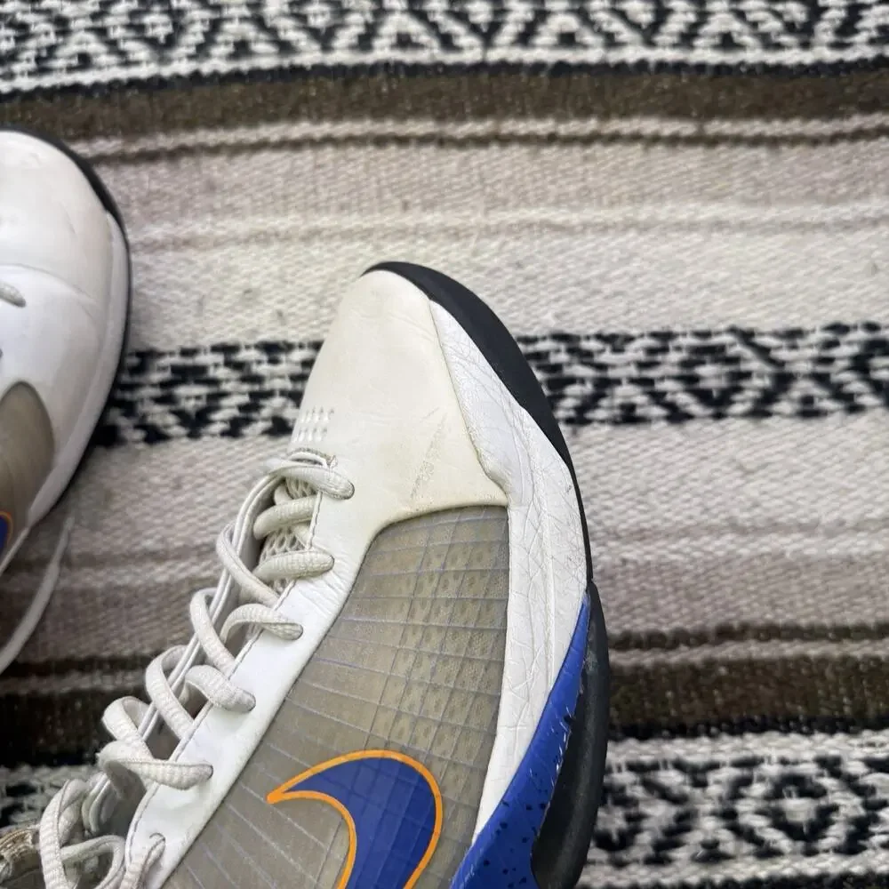 Men's Vintage Y2K 2008 Nike Hyperdunk Knicks Away White Royal Blue Orange Sz 9